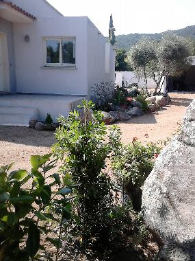 Villa �/en/au porto vecchio (Corse-du-Sud)ou appartement ou maison de vacances