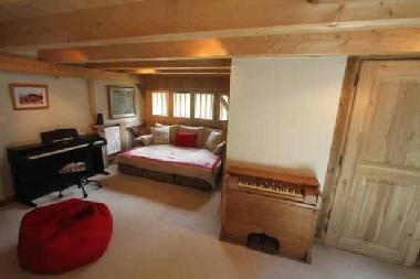 Chalet �/en/au Mathonex (Haute-Savoie)ou appartement ou maison de vacances