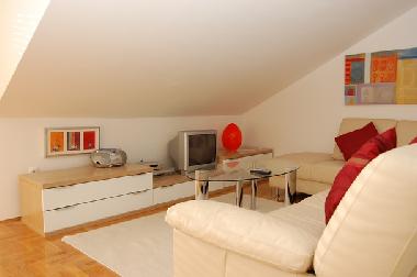 Appartement de vacances /en/au Krvavica (Splitsko-Dalmatinska)ou appartement ou maison de vacances