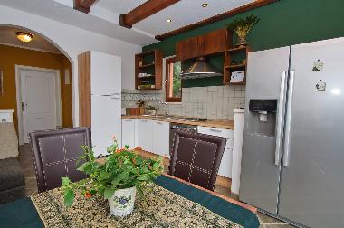 Maison de vacances /en/au Slatine (Splitsko-Dalmatinska)ou appartement ou maison de vacances