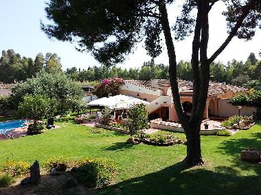Maison de vacances /en/au Pula (Cagliari)ou appartement ou maison de vacances