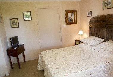 La chambre avec un lit 160 x 200