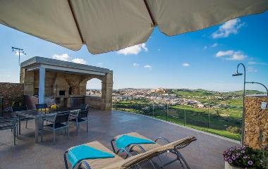 Villa �/en/au Xaghra (Gozo)ou appartement ou maison de vacances