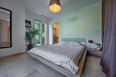 Villa /en/au Grasse (Alpes-Maritimes)ou appartement ou maison de vacances