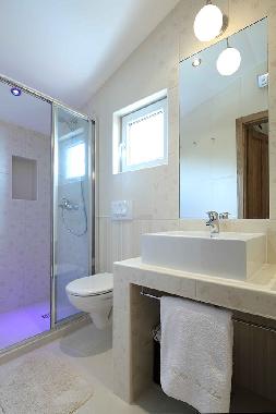 Villa /en/au Makarska (Splitsko-Dalmatinska)ou appartement ou maison de vacances
