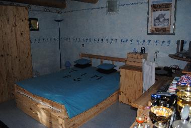 Maison de vacances /en/au chateauneuf de gadagne (Vaucluse)ou appartement ou maison de vacances