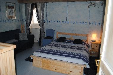 Maison de vacances /en/au chateauneuf de gadagne (Vaucluse)ou appartement ou maison de vacances