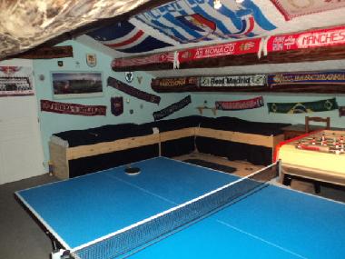 Maison de vacances /en/au chateauneuf de gadagne (Vaucluse)ou appartement ou maison de vacances