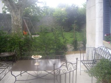 Maison de vacances /en/au chateauneuf de gadagne (Vaucluse)ou appartement ou maison de vacances