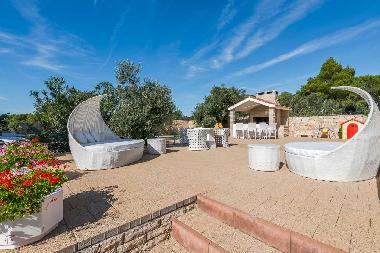 Villa /en/au Pirovac (Sibensko-Kninska)ou appartement ou maison de vacances