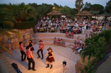 Caravane  �/en/au Roquebrune-sur-Argens (Var)ou appartement ou maison de vacances