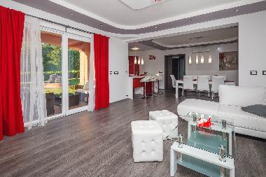 Maison de vacances /en/au Karojba (Istarska)ou appartement ou maison de vacances