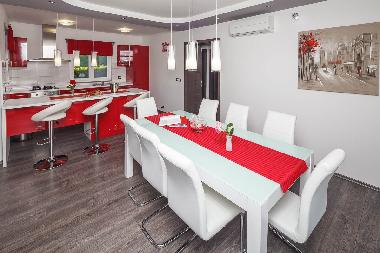 Maison de vacances /en/au Karojba (Istarska)ou appartement ou maison de vacances