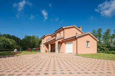 Maison de vacances /en/au Karojba (Istarska)ou appartement ou maison de vacances