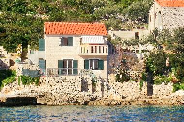 Maison de vacances �/en/au Donja Kru�ica (Splitsko-Dalmatinska)ou appartement ou maison de vacances