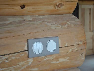 Chalet �/en/au montmurat (Cantal)ou appartement ou maison de vacances