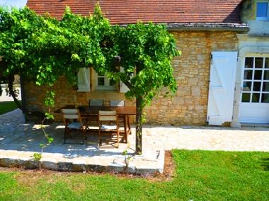 Maison de vacances �/en/au St Laurent la Vall�e (Dordogne)ou appartement ou maison de vacances