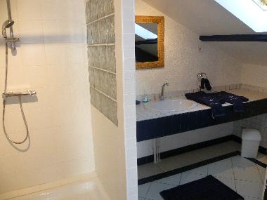 Maison de vacances �/en/au St Laurent la Vall�e (Dordogne)ou appartement ou maison de vacances