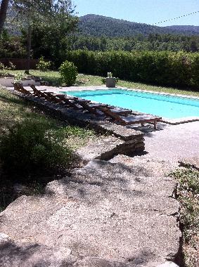 Maison de vacances /en/au 84560  (Vaucluse)ou appartement ou maison de vacances