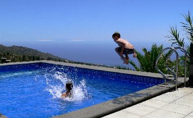 Villa /en/au Tijarafe (La Palma und El Hierro)ou appartement ou maison de vacances