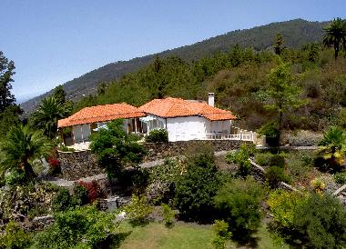 Villa �/en/au Tijarafe (La Palma und El Hierro)ou appartement ou maison de vacances