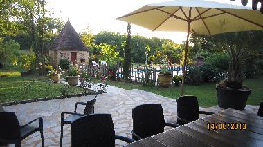 Maison de vacances /en/au font vayssere (Dordogne)ou appartement ou maison de vacances