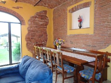 Maison de vacances /en/au Orentano (Pisa)ou appartement ou maison de vacances