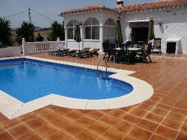 Maison de vacances /en/au Almogia (Mlaga)ou appartement ou maison de vacances