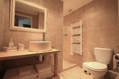 Maison de vacances /en/au Salsigne (Aude)ou appartement ou maison de vacances