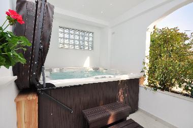 Maison de vacances /en/au Duce (Splitsko-Dalmatinska)ou appartement ou maison de vacances