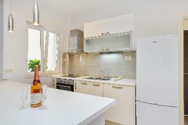 Maison de vacances /en/au Duce (Splitsko-Dalmatinska)ou appartement ou maison de vacances