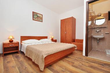 Maison de vacances /en/au Duce (Splitsko-Dalmatinska)ou appartement ou maison de vacances