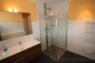 Maison de vacances /en/au Ghren-Lebbin (Mecklenburgische Seenplatte)ou appartement ou maison de vacances