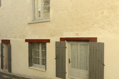 Maison de vacances �/en/au AUBETERRE SUR DRONNE (Charente)ou appartement ou maison de vacances