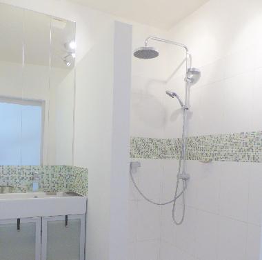 Maison de vacances �/en/au AUBETERRE SUR DRONNE (Charente)ou appartement ou maison de vacances