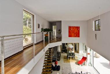 Chambre avec petit d�jeuner �/en/au Saint-Marc-Jaumegarde (Alpes-Maritimes)ou appartement ou maison de vacances