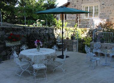 Maison de vacances �/en/au Saint L�ger sous la Bussi�re (Sa�ne-et-Loire)ou appartement ou maison de vacances