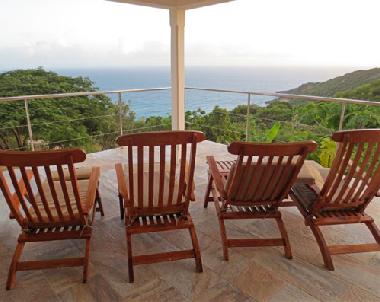 Terrasse avec vue sur mer