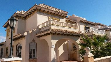 Villa /en/au Orihuela costa (Alicante / Alacant)ou appartement ou maison de vacances