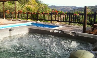 Maison de vacances �/en/au Algarinejo (Granada)ou appartement ou maison de vacances