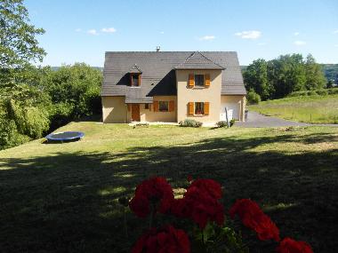 Maison de vacances /en/au Cublac (Dordogne)ou appartement ou maison de vacances
