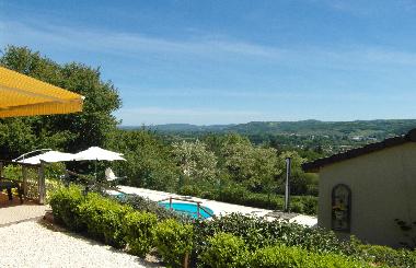 Maison de vacances /en/au Cublac (Dordogne)ou appartement ou maison de vacances