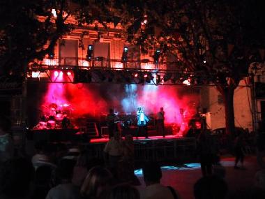 Villa �/en/au Beziers (H�rault)ou appartement ou maison de vacances