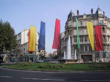 Villa �/en/au Beziers (H�rault)ou appartement ou maison de vacances