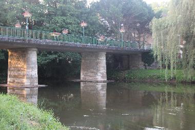 Villa �/en/au Tourtoirac (Dordogne)ou appartement ou maison de vacances