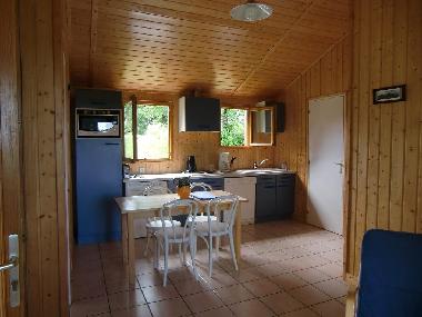 Chalet /en/au Roumgoux (Cantal)ou appartement ou maison de vacances