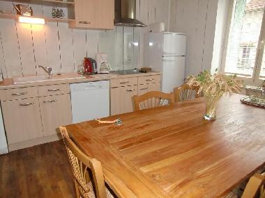 Maison de vacances �/en/au Le Rouget (Cantal)ou appartement ou maison de vacances