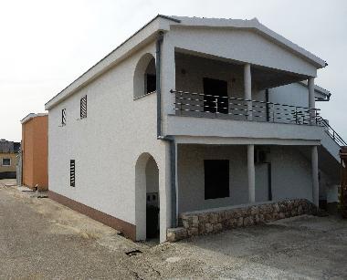 Appartement de vacances �/en/au Rtina, Miocici (Zadarska)ou appartement ou maison de vacances