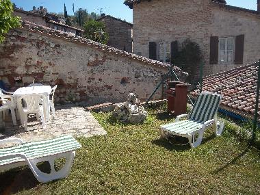 Jardin clos de 55 m� � l