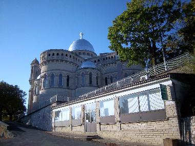 Notre Dame de Peyragude sur le chemin de Saint Jacques de Compostelle ( GR 652 )